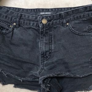 High wasted black shorts